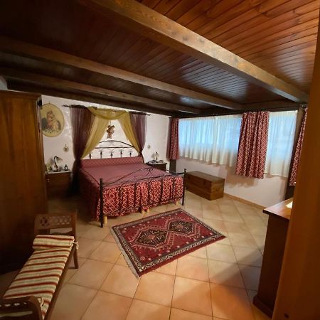 Casa Vacanza Dominique Алькамо Екстер'єр фото